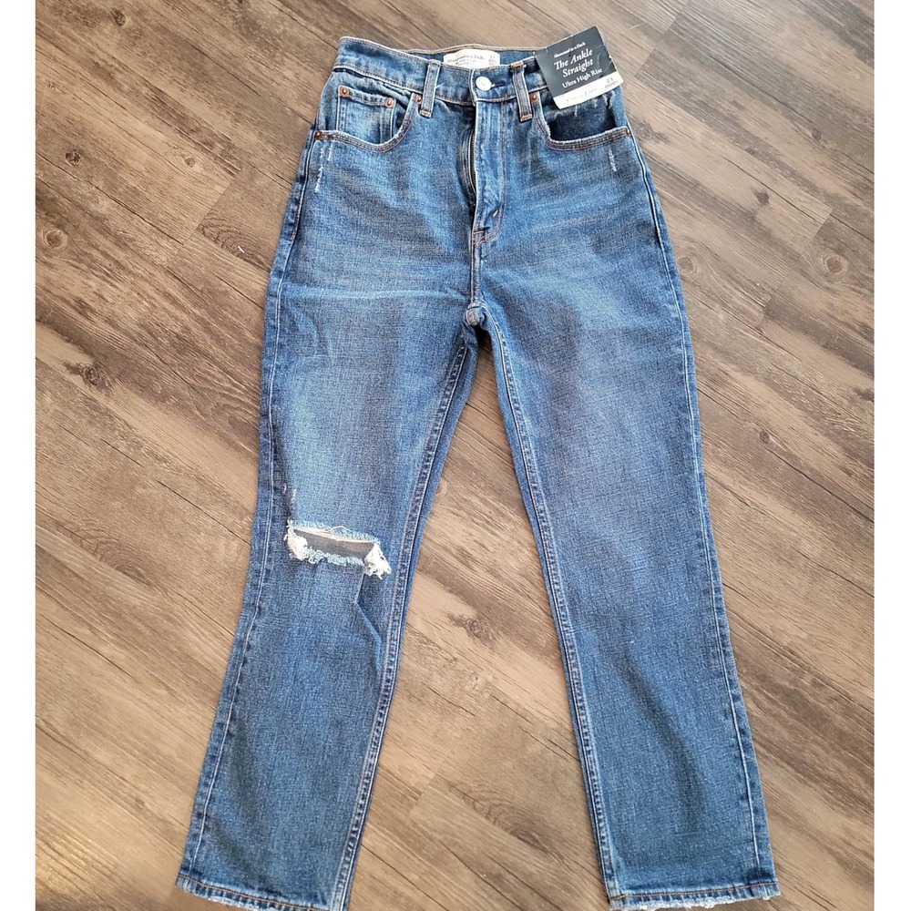 Abercrombie Curve Love Ankle Straight Ultra High Rise‎ Jeans 23 000s Distressed